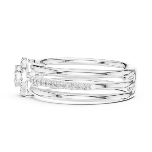 Diamond cluster ring with triad band