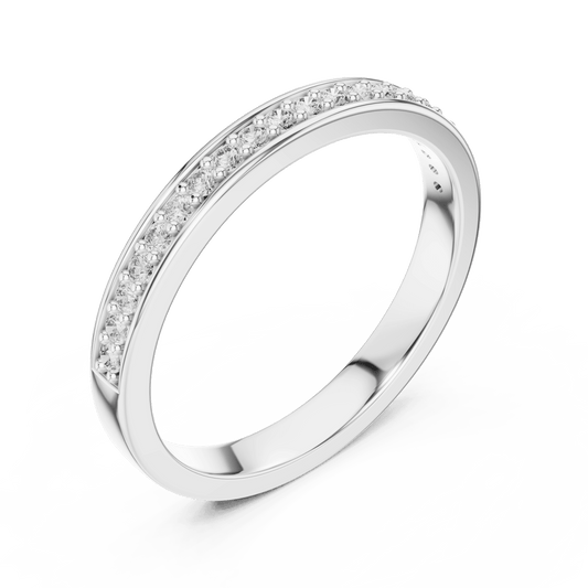 Diamond band ring with cluster setting