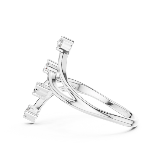 Diamond ring with floral motif